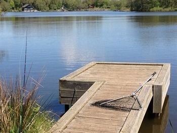 Cleveley Mere Luxury Waterside Lodges Scorton  ภายนอก รูปภาพ
